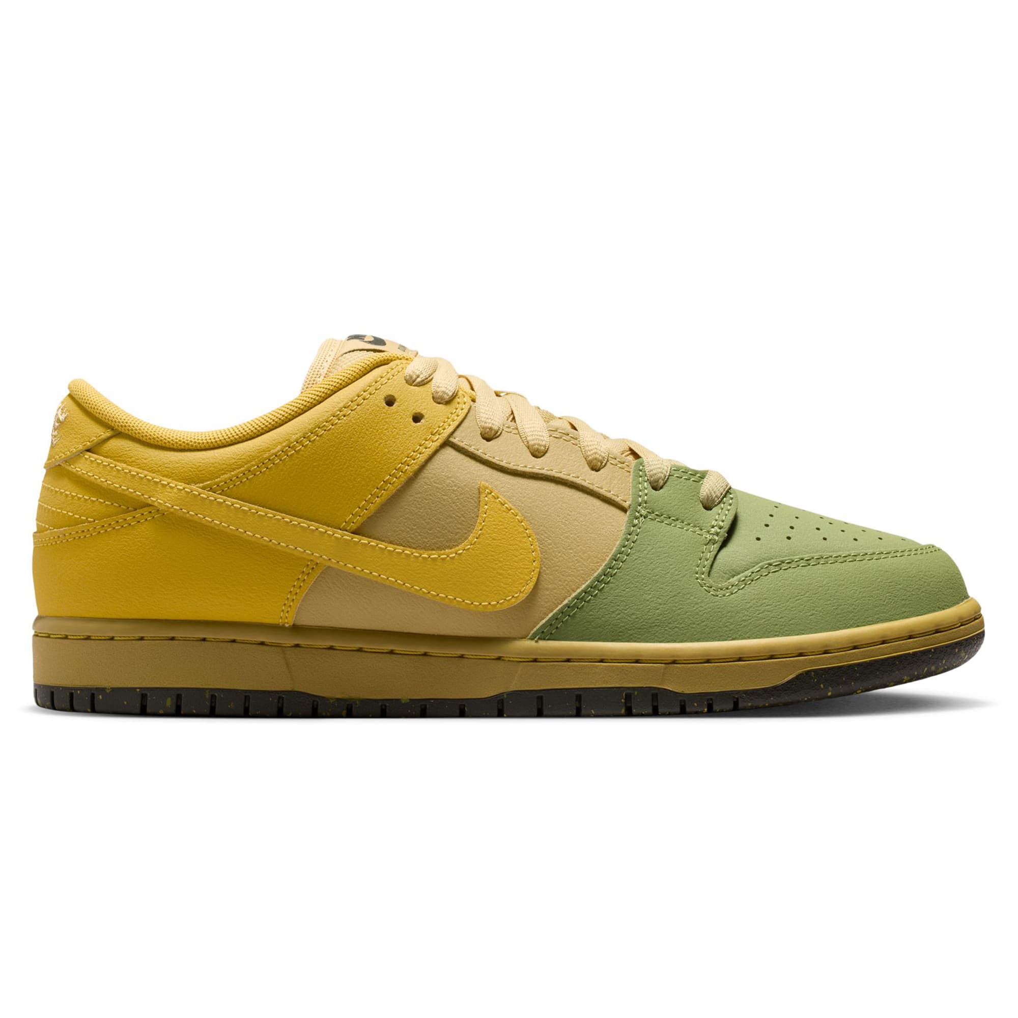 https://admin.plaze-shop.de/wp-content/uploads/2026/07/nike_sb_dunk_low_pro_safran_IO0427-300_plaze-skateshop.jpg