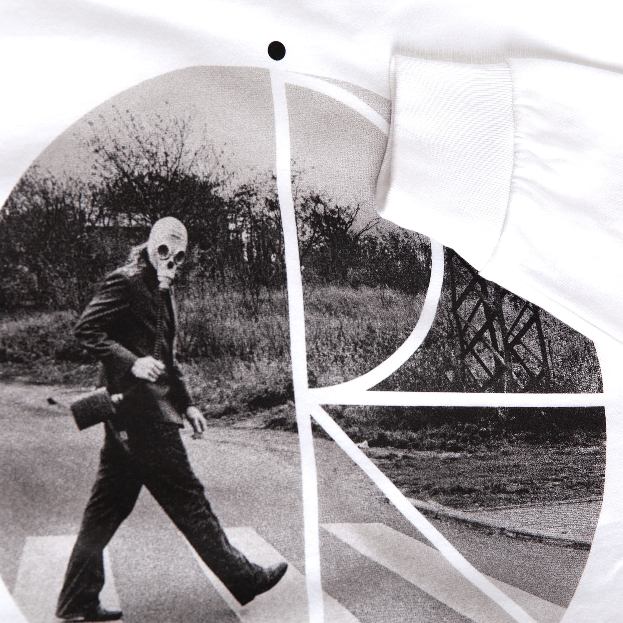 https://admin.plaze-shop.de/wp-content/uploads/2026/08/polar_skate_co_fill_logo_ls_kiez_cros_white_plaze-skateshop4.jpg