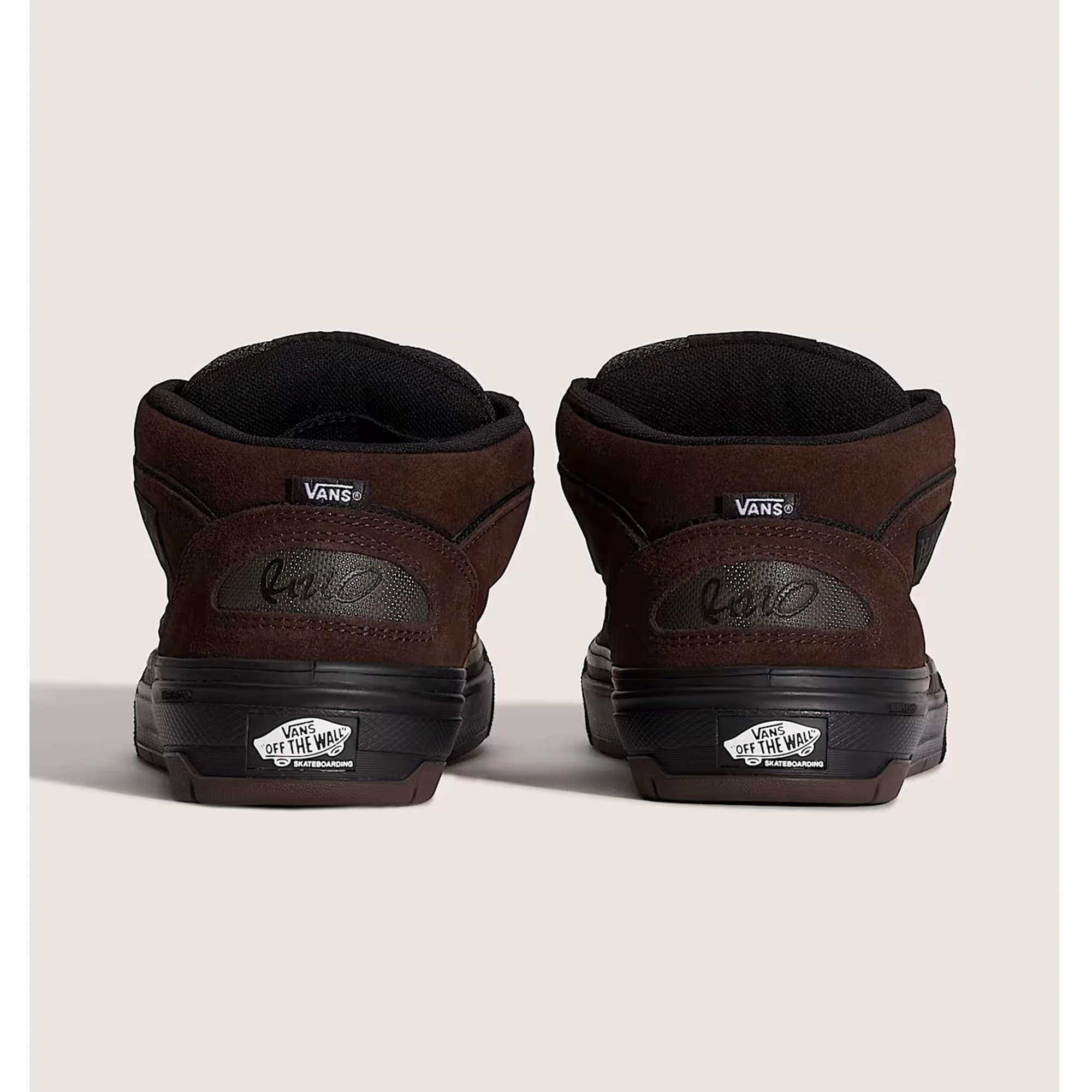 https://admin.plaze-shop.de/wp-content/uploads/2026/08/vans_skate_half_cap_wafflecup_brown-plaze-skateshop4.jpg